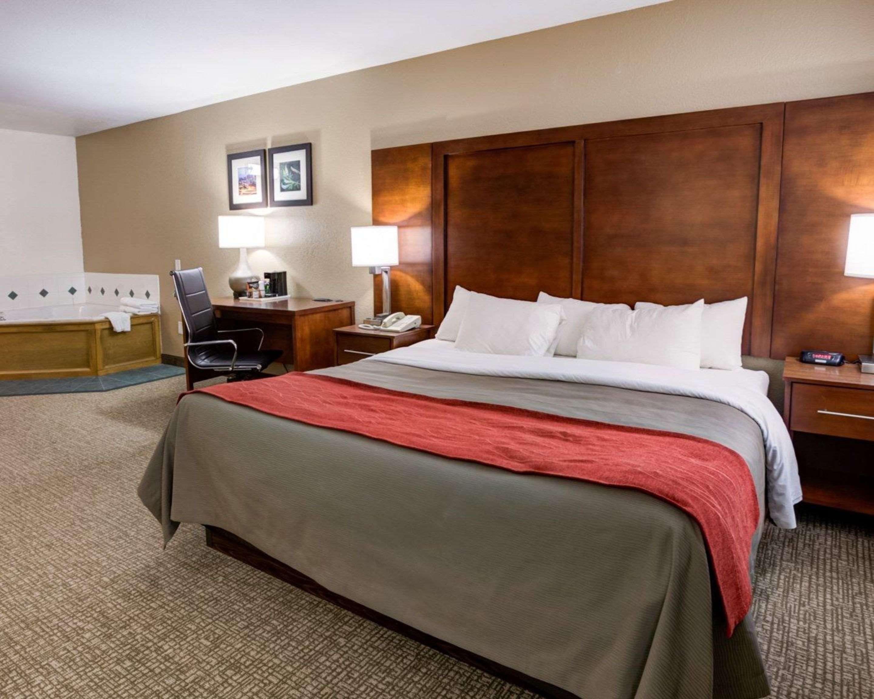 Comfort Inn Kearney - Liberty Bagian luar foto